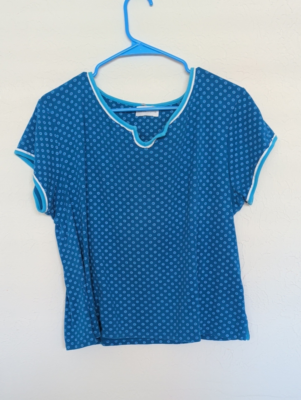 Liz Claiborne Blue Dot-Print Short Sleeve Top with Turquoise Trim
